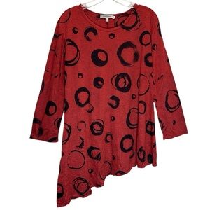 Jess & Jane Red and Black Circle Print Asymmetrical Long Sleeve Tunic - Large